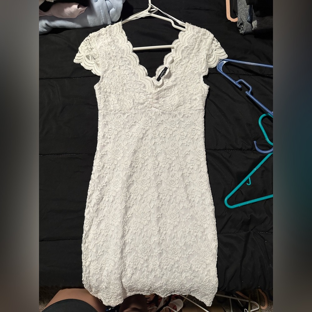 white ambiance mini dress !